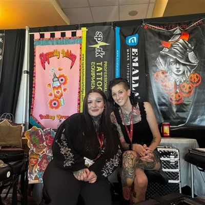 SPARK-Sertifisert artist sikrer topp utmerkelser på CPA Tattoo Expo, viser me...